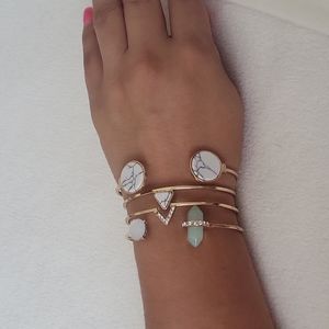 *4 items for $10* 3 bracelet set